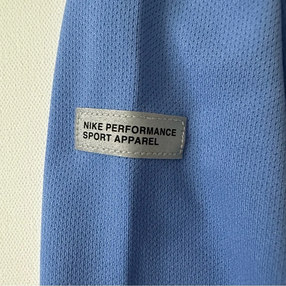 Nike Men's Light Blue Long Sleeve Tee Size XL